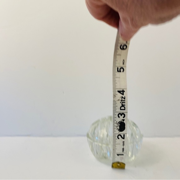 Vintage glass flower frog three-dimensional  small eight holes ikebana vase (1) - Picture 7 of 10